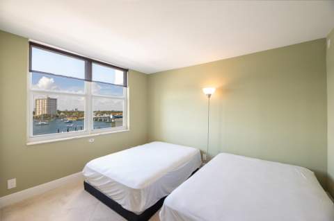 1 Las Olas Circle #605, Fort Lauderdale FL - photo 17 of 68