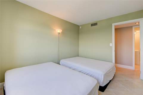 1 Las Olas Circle #605, Fort Lauderdale FL - photo 19 of 68