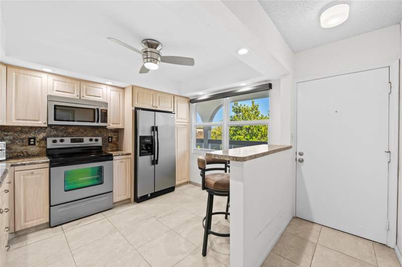 2 bedroom Condominium at 3501 Bimini Lane #D4, Wynmoor Cc, Coconut Creek — photo 5