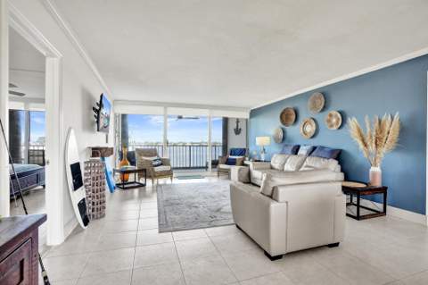 132 Lakeshore Drive #317, North Palm Beach FL - photo 6 of 37