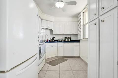132 Lakeshore Drive #317, North Palm Beach FL - photo 13 of 37