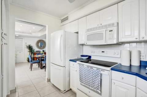 132 Lakeshore Drive #317, North Palm Beach FL - photo 15 of 37