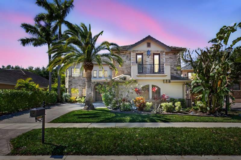 6 bedroom Single Family Residence at 10468 Trianon Place, Versailles Pud, Wellington — photo 2