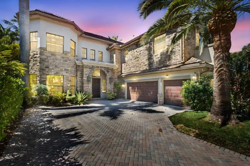 6 bedroom Single Family Residence at 10468 Trianon Place, Versailles Pud, Wellington — photo 3