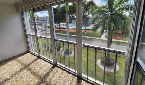 4900 Washington Street #309, Hollywood FL - photo 16 of 29