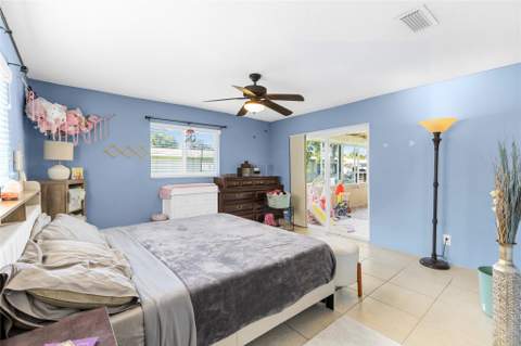 5607 NW 49th Avenue, Tamarac FL - photo 24 of 30