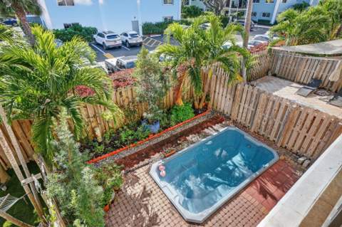 3024 NE 5th Terrace #10, Wilton Manors FL - photo 17 of 36