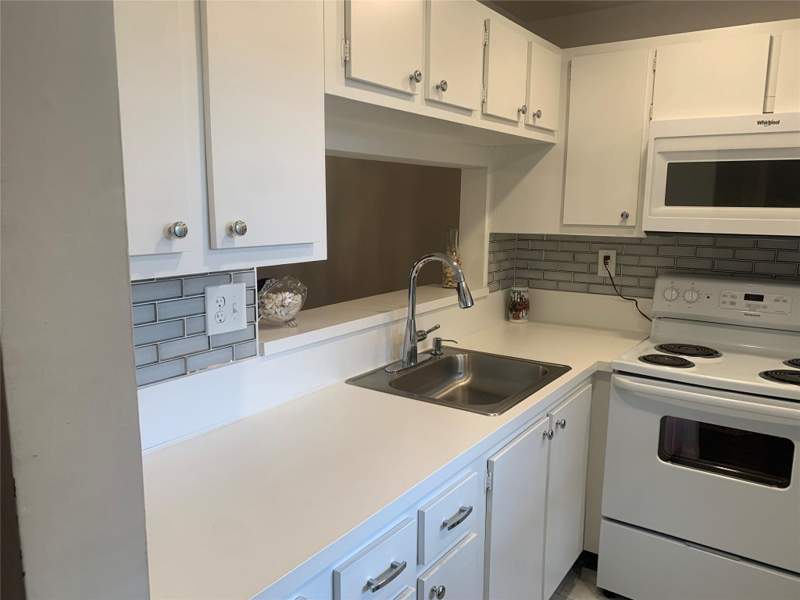 1 bedroom Condominium at 9081 Lime Bay Boulevard #214, Lime Bay, Tamarac — photo 3