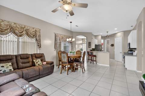 544 SW Lake Manatee Way, Port St. Lucie FL - photo 10 of 40