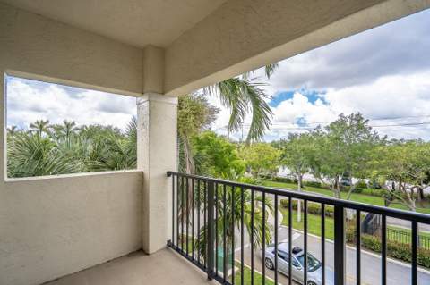 5800 W Sample Road #308, Coral Springs FL - photo 13 of 14