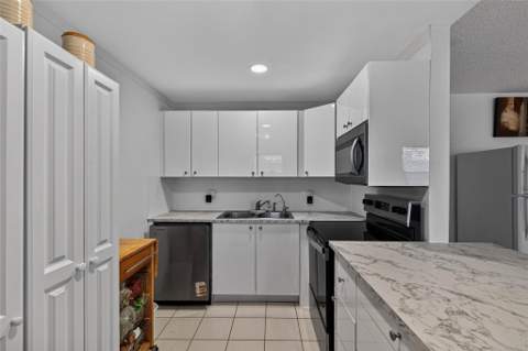 51 Farnham C, Deerfield Beach FL - photo 12 of 30