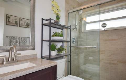4804 NW 27th Terrace, Tamarac FL - photo 9 of 38