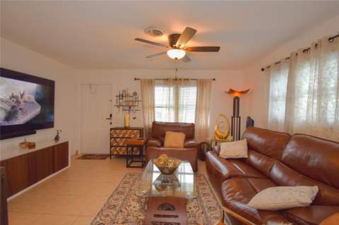 4804 NW 27th Terrace, Tamarac FL - photo 18 of 38
