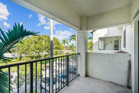 5880 W Sample Road #307, Coral Springs FL - photo 13 of 25
