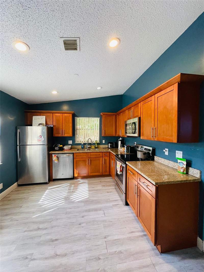 3 bedroom Single Family Residence at 244 Caribe Court, River Bridge 3C, Greenacres — photo 4