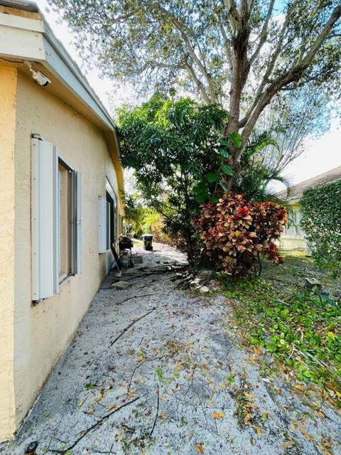 244 Caribe Court, Greenacres FL - photo 23 of 58