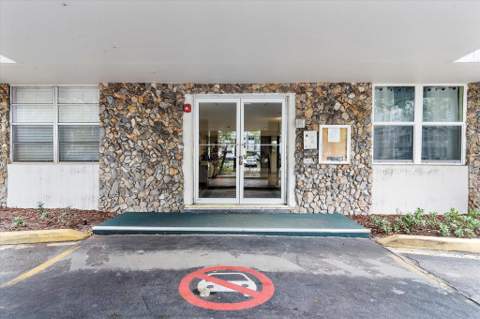 6500 Cypress Road #211, Plantation FL - photo 13 of 42