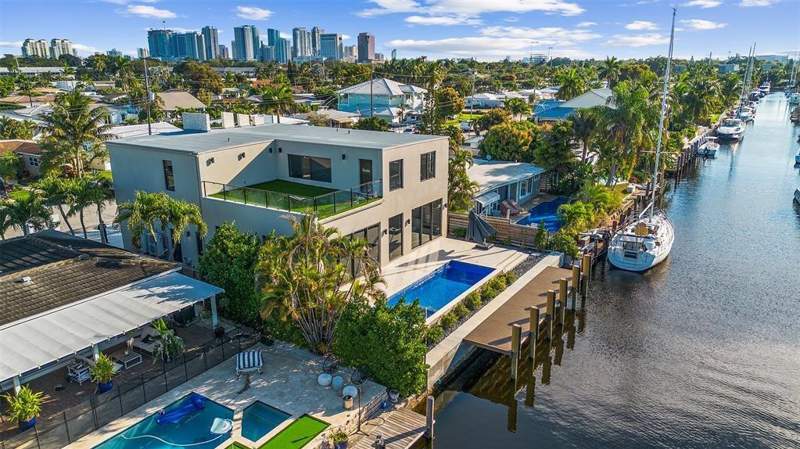 5 bedroom Single Family Residence at 1212 Avocado Isle, Citrus Isles, Fort Lauderdale — photo 2