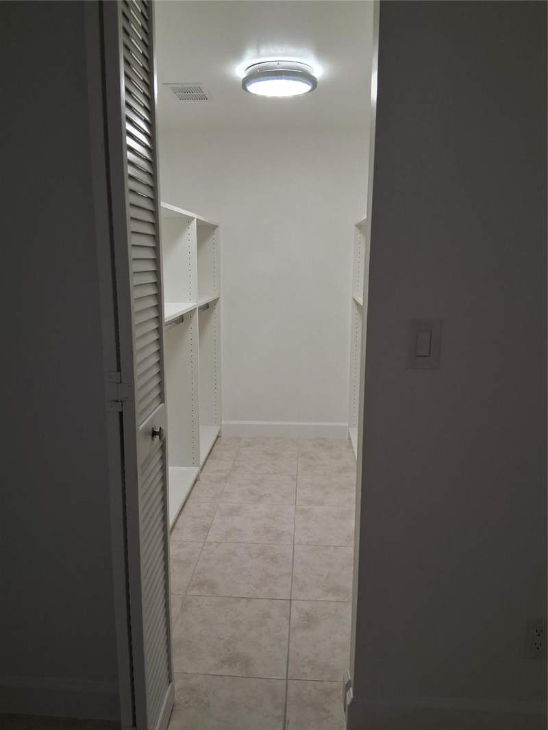 1 bedroom Condominium at 9800 Sunrise Lakes Boulevard #109, Sunrise Lakes Phase III, Sunrise — photo 5