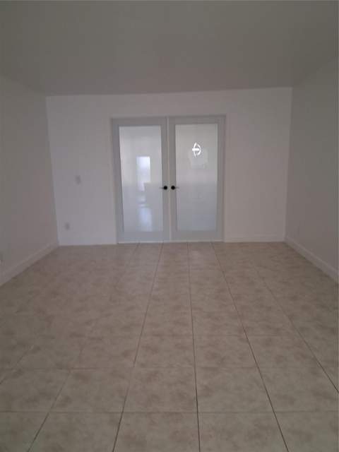 9800 Sunrise Lakes Boulevard #109, Sunrise FL - photo 11 of 21