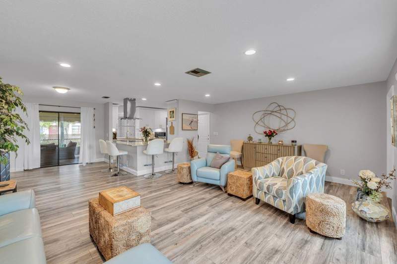 2 bedroom Single Family Residence at 14677 Shadow Wood Lane, Coco Wood Lakes Sec 01, Delray Beach — photo 5