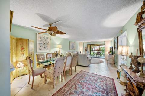 5306 Cedar Lake Drive #203, Boynton Beach FL - photo 13 of 57