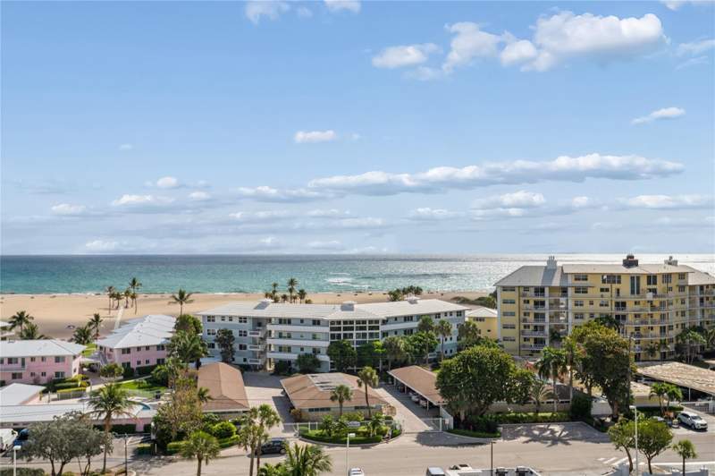 1 bedroom Stock Cooperative at 1900 S Ocean Drive #910, Breakwater Towers, Fort Lauderdale — photo 3
