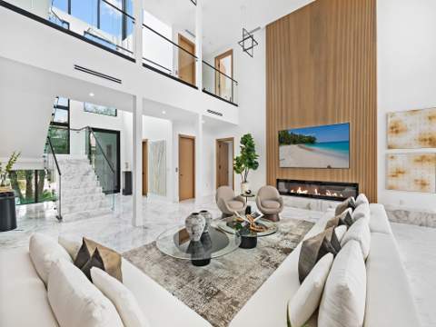 111 Fiesta Way, Fort Lauderdale FL - photo 16 of 90