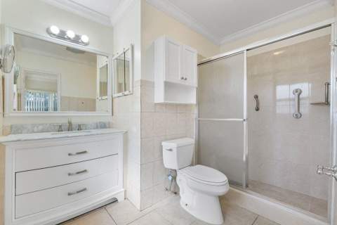 1431 S Ocean Boulevard #87, Lauderdale-By-The-Sea FL - photo 9 of 47