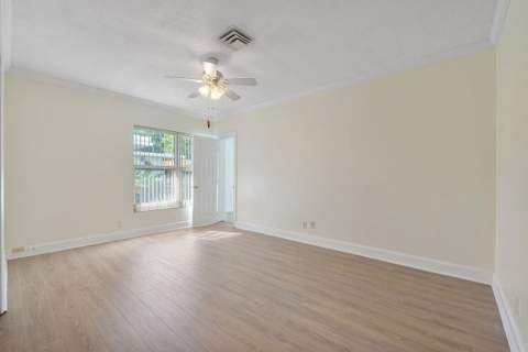 1431 S Ocean Boulevard #87, Lauderdale-By-The-Sea FL - photo 11 of 47