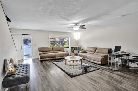 869 NW 47th Street, Deerfield Beach FL - photo 7 of 22