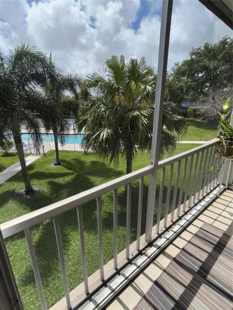900 SW 12th Street #202, Fort Lauderdale FL - photo 21 of 27