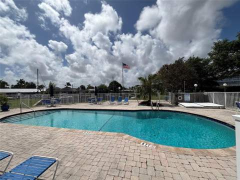 900 SW 12th Street #202, Fort Lauderdale FL - photo 24 of 27