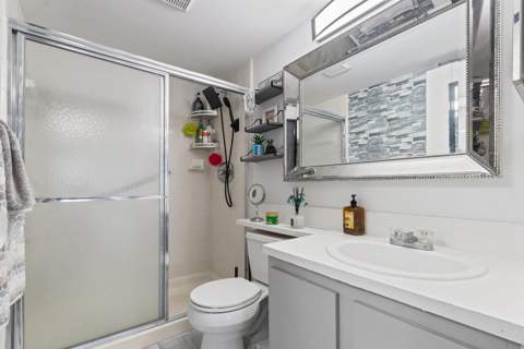 712 Sunny Pine Way #E2, Greenacres FL - photo 22 of 38