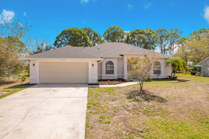 3 bedroom Single Family Residence at 2342 SE Grand Drive, Pt St Lucie , Port St. Lucie — photo 1