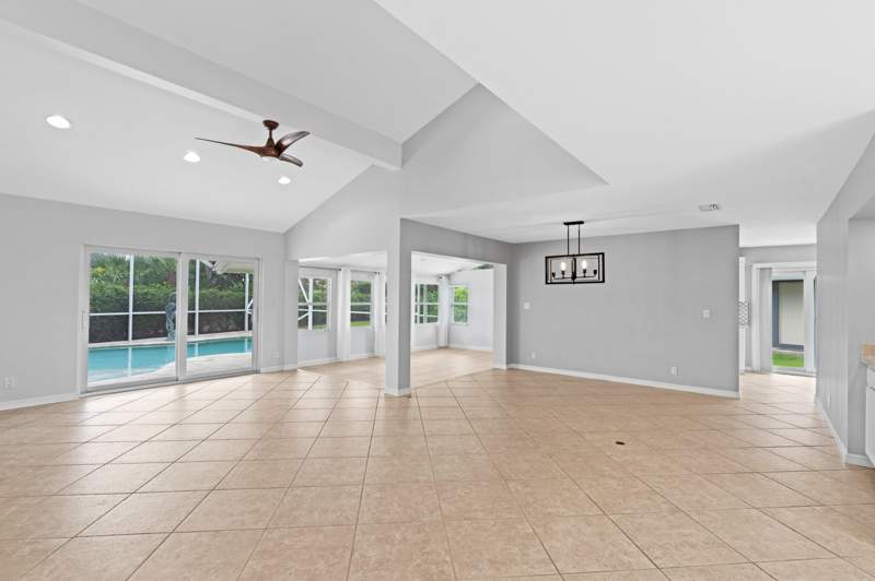 3 bedroom Single Family Residence at 925 Foxpointe Circle, Seagate Golf at The Hamlet, Delray Beach — photo 5