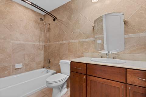 925 Foxpointe Circle, Delray Beach FL - photo 17 of 21