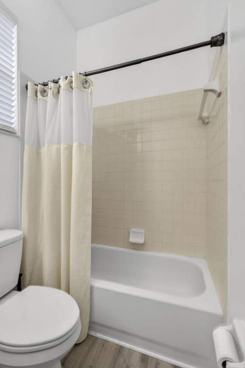 8281 Heritage Club Dr Drive, West Palm Beach FL - photo 22 of 71