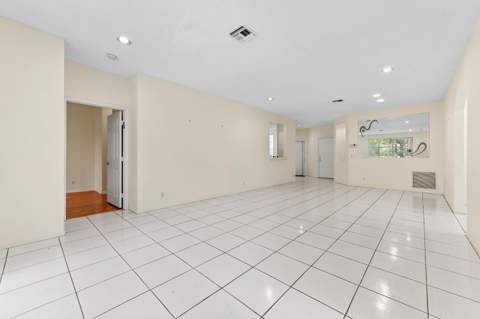 7874 Laina Lane #1, Boynton Beach FL - photo 12 of 42