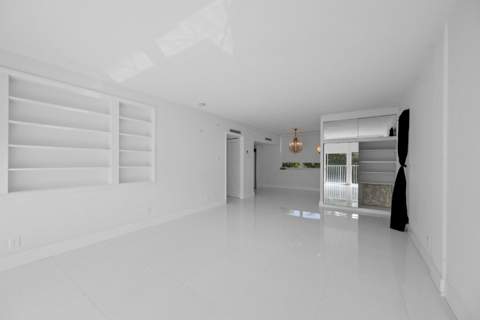 401 Peruvian Avenue #2010, Palm Beach FL - photo 21 of 39