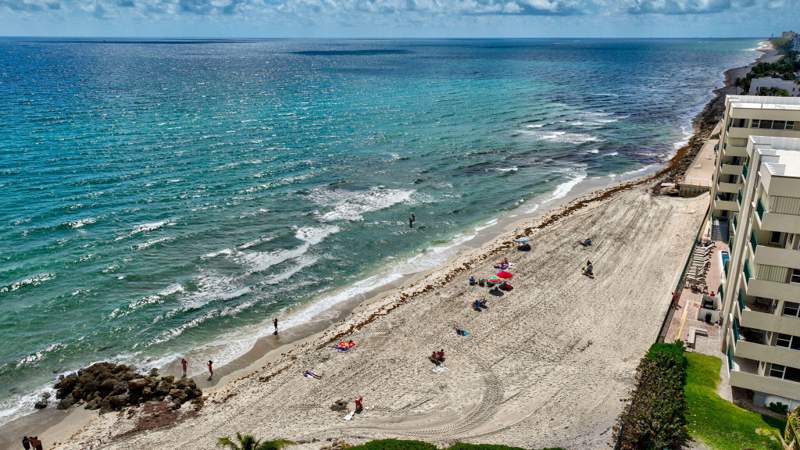2 bedroom Condominium at 1239 Hillsboro Mile #403, Port De Mer Condo, Hillsboro Beach — photo 3