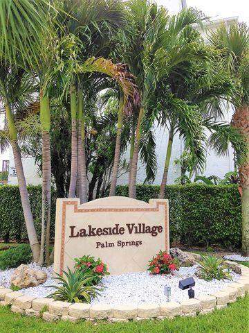 1 bedroom Condominium at 715 Lori Drive #302, Lakeside Village Condo , Palm Springs — photo 2