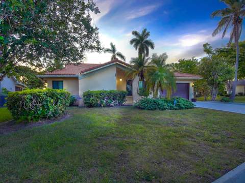7625 Sunflower Drive, Margate FL - photo 8 of 48