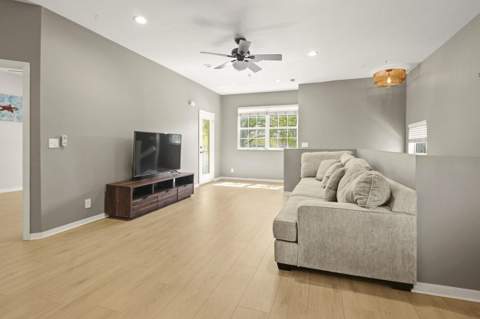 110 Lighthouse Circle #H, Tequesta FL - photo 19 of 40