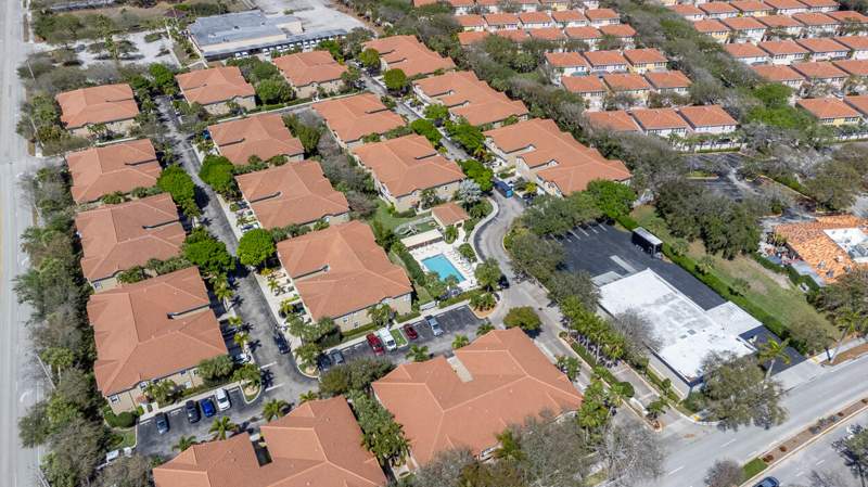 3 bedroom Condominium at 110 Lighthouse Circle #H, Tequesta Trace Condo, Tequesta — photo 3