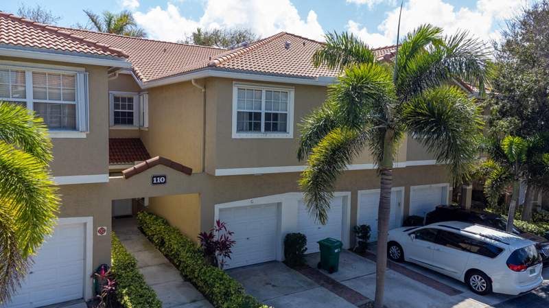 3 bedroom Condominium at 110 Lighthouse Circle #H, Tequesta Trace Condo, Tequesta — photo 5