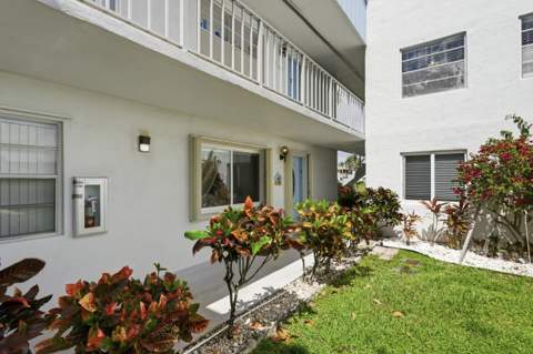 406 Saxony I, Delray Beach FL - photo 23 of 54
