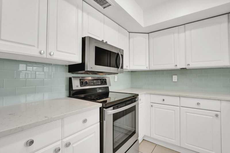 2 bedroom Condominium at 10249 N Military Trail #Apt 201, Palm Garden Apts Condo, Palm Beach Gardens — photo 1