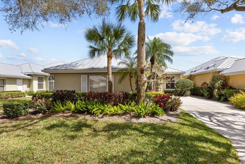 3 bedroom Single Family Residence at 2856 SW Brighton Way, Meadows Prcl 51 Md 42, Palm City — photo 4