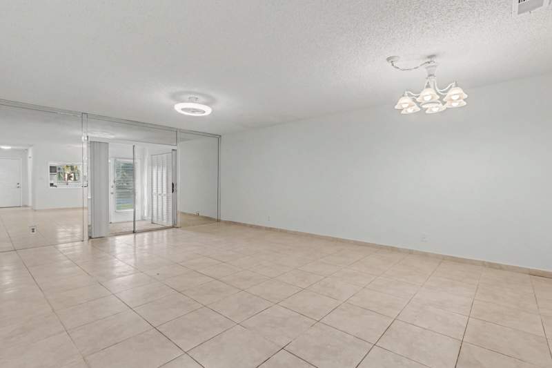 2 bedroom Townhouse at 437 SW Natura Avenue #F, Natura, Deerfield Beach — photo 5